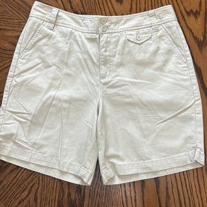 Lane Bryant Venezia Light Khaki Shorts Mom Jean High Rise 100% cotton Size 14